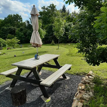 Meadowhouse Модра